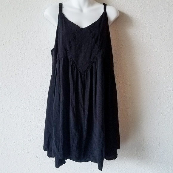 black spaghetti strap sundress
